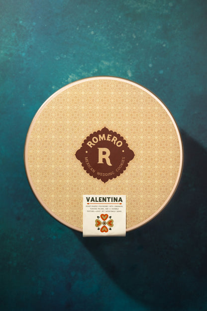 VALENTINA : Cinnamon Pecan Cookie