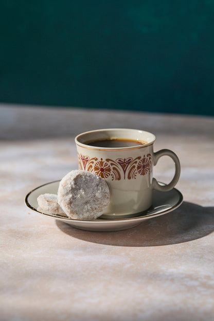 Cookies & Café con Mamá