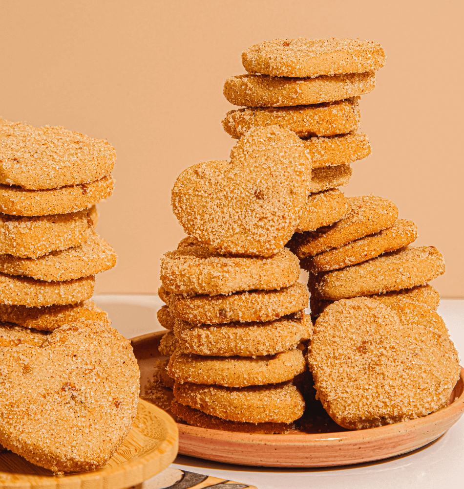 VALENTINA : Cinnamon Pecan Cookie